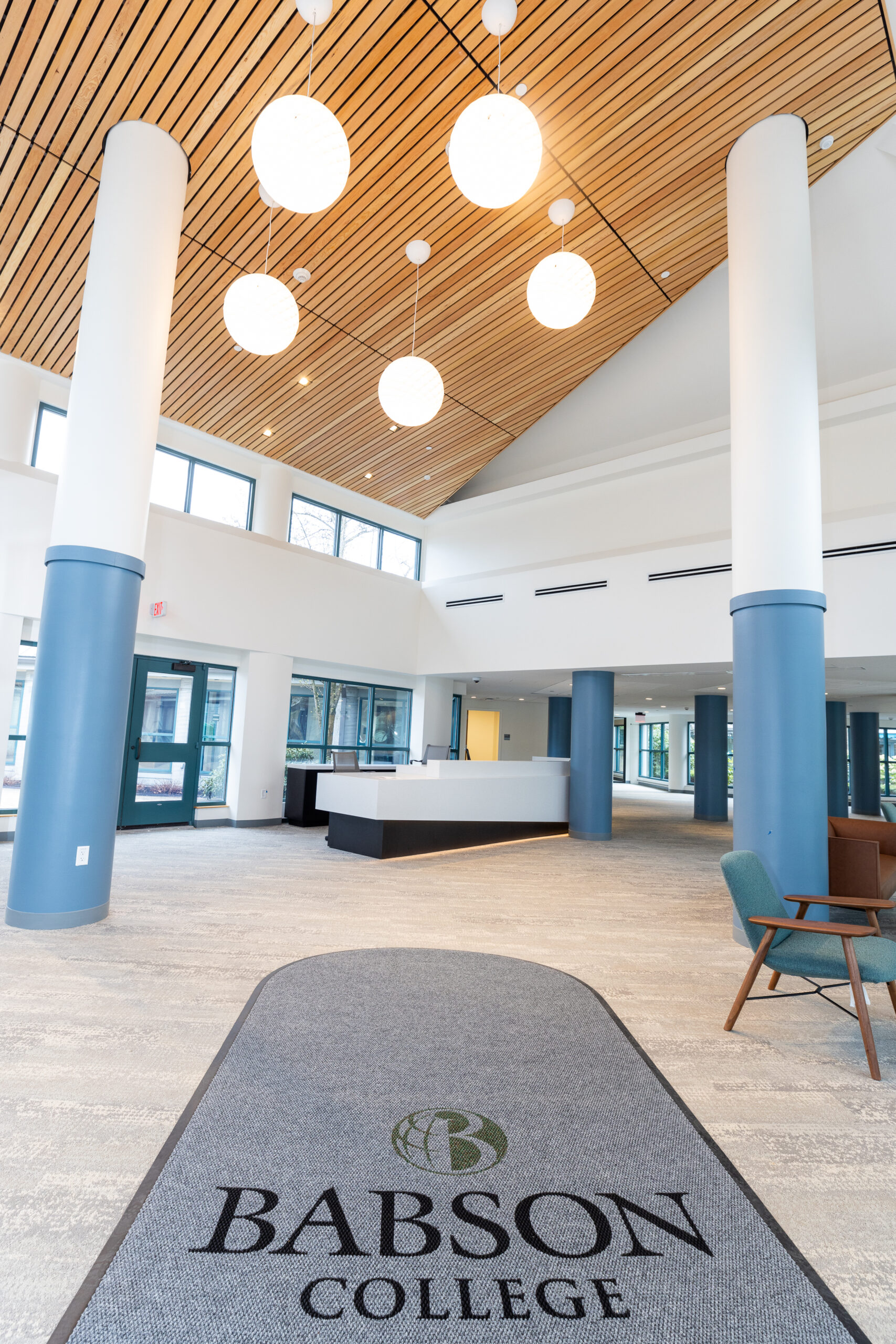 041024 HELV
Photo by Nic Czarnecki/Babson College